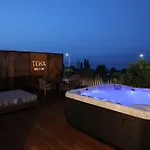 فندق Toka Restaurant 5*