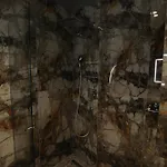 Toka Restaurant فندق Udenisht