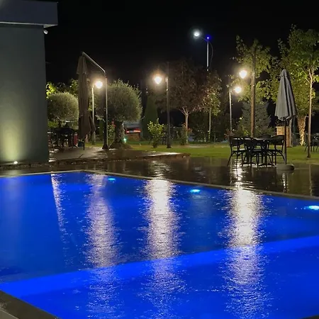 Toka Restaurant Hotel
