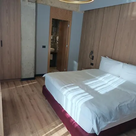 Toka Restaurant Hotel