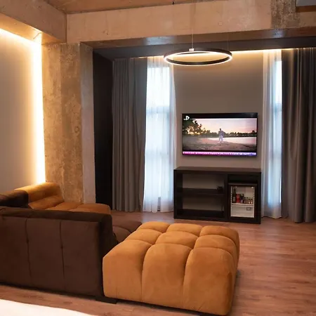 Hotell Toka Restaurant Udenisht