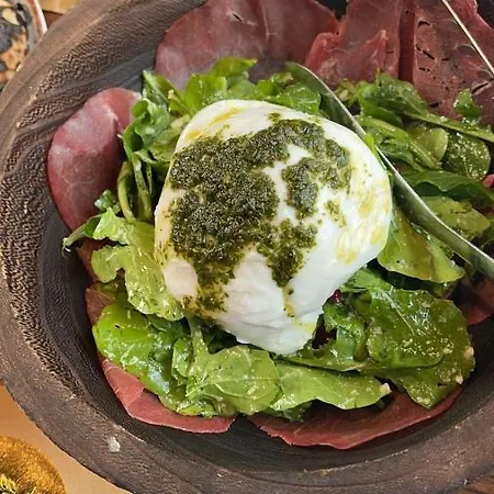 فندق Toka Restaurant 5*