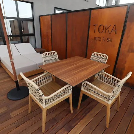 Toka Restaurant 5* Udenisht