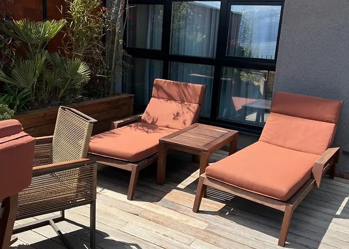 Toka Restaurant 5* Udenisht